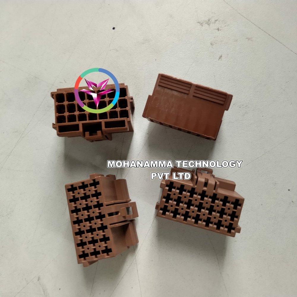 TE Connectivity / AMP 1-967625-1