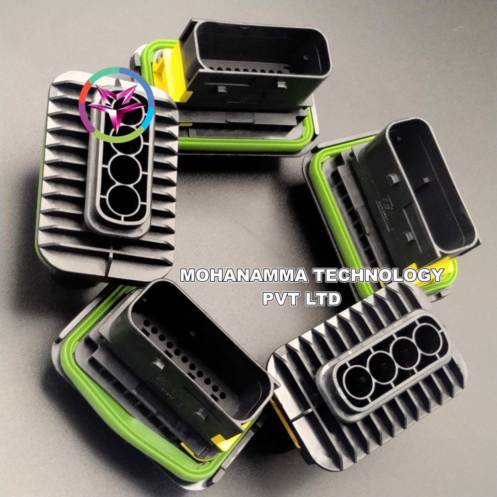 TE Connectivity 1-1564536-1