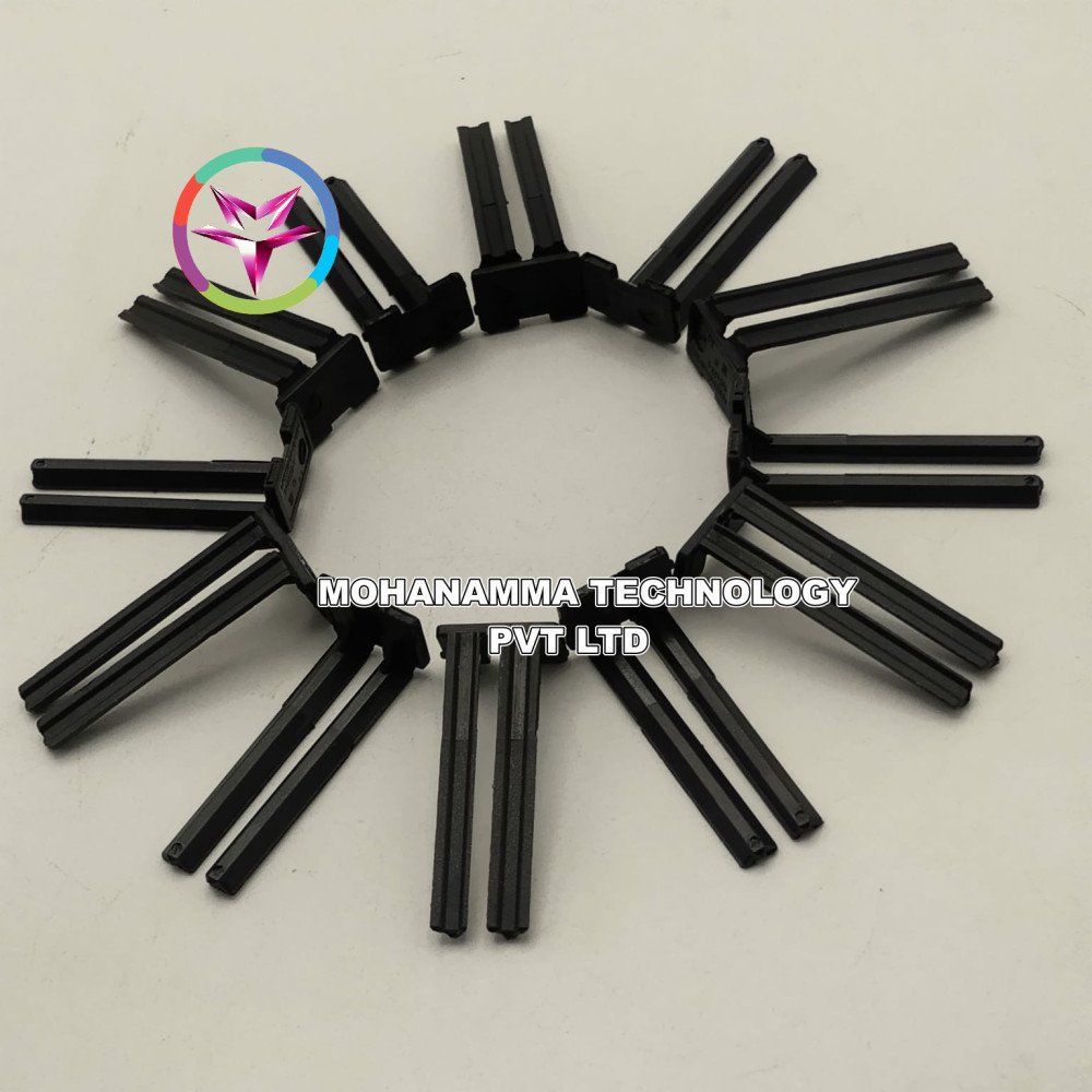 TE Connectivity / AMP 967635-1