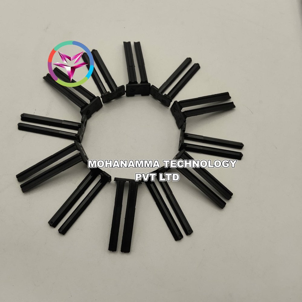 TE Connectivity / AMP 967635-1