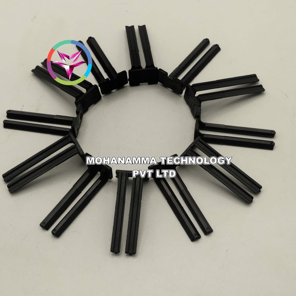 TE Connectivity / AMP 967635-1