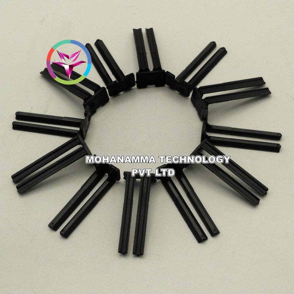 TE Connectivity / AMP 967635-1