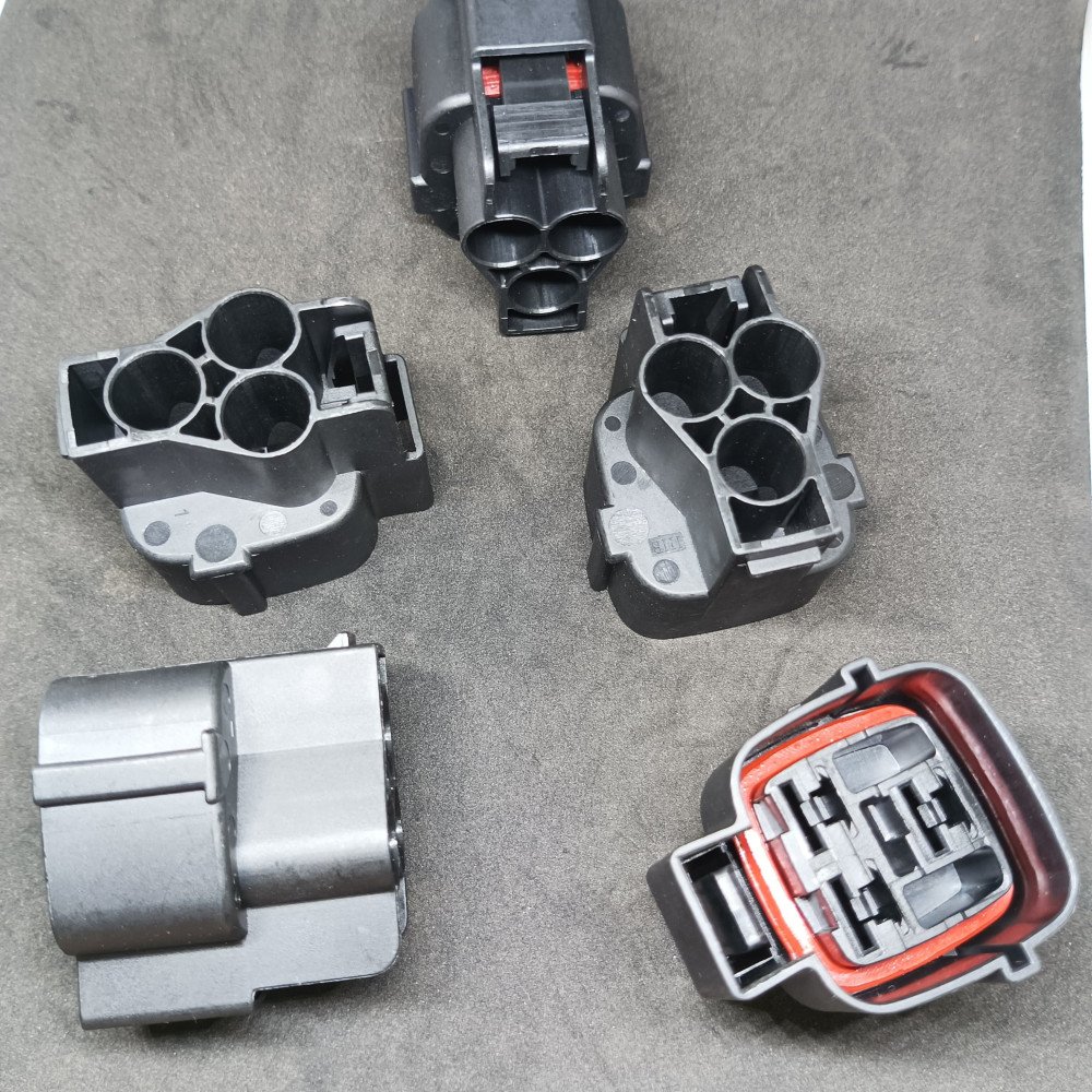 7222-6234-40  Automotive Connectors