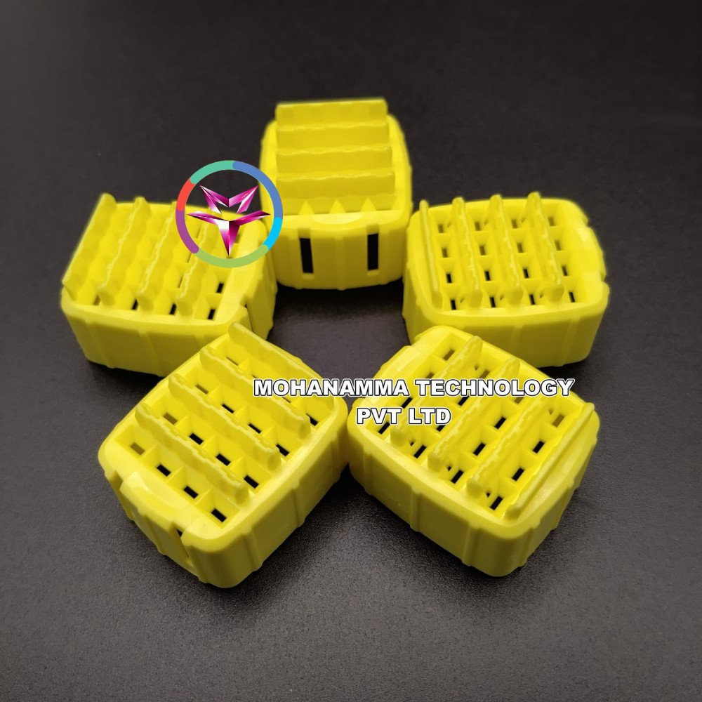 TE Connectivity / AMP 368051-1