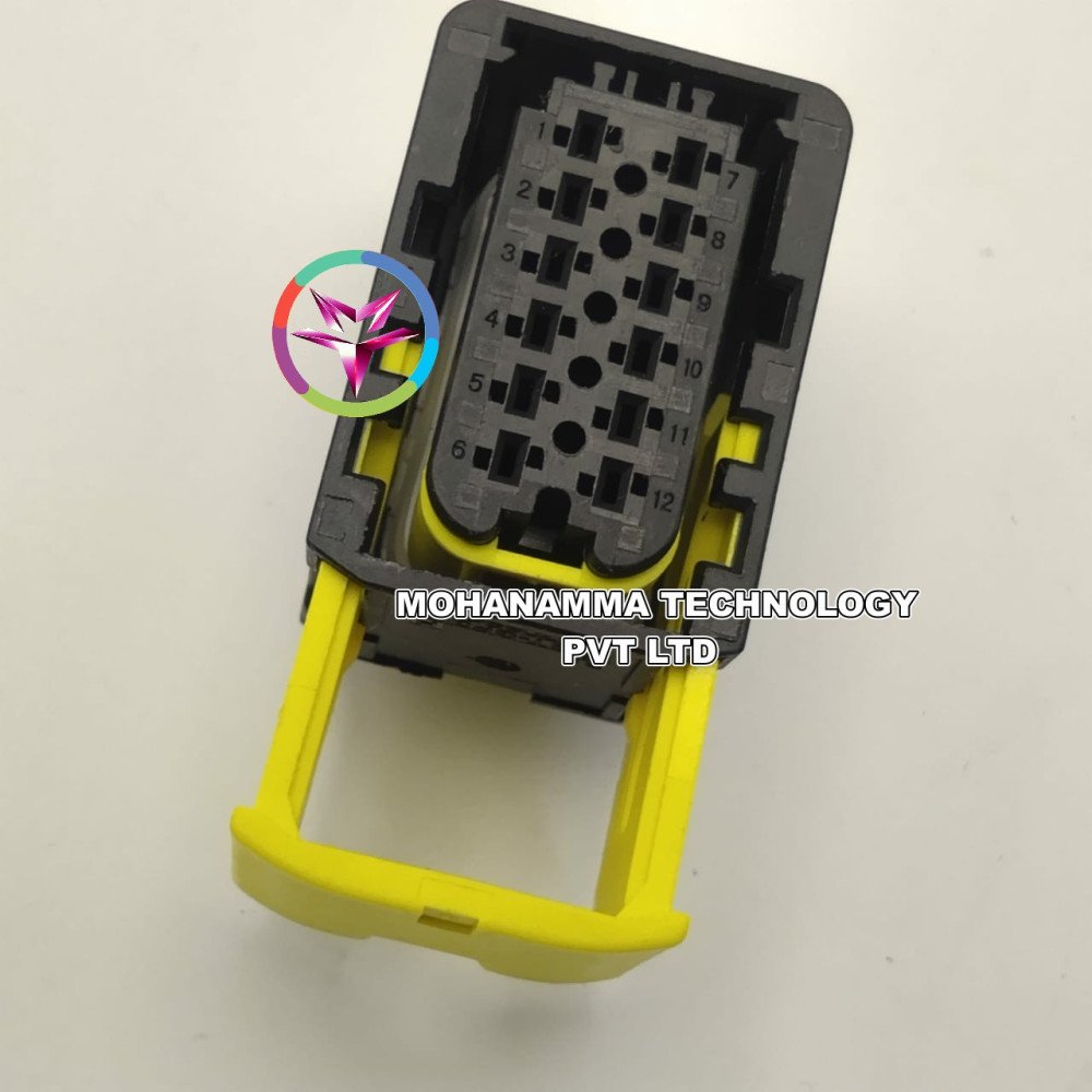 TE Connectivity 1-1703639-1
