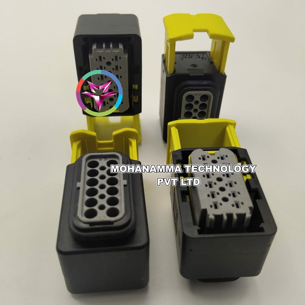 TE Connectivity 2-1703639-1